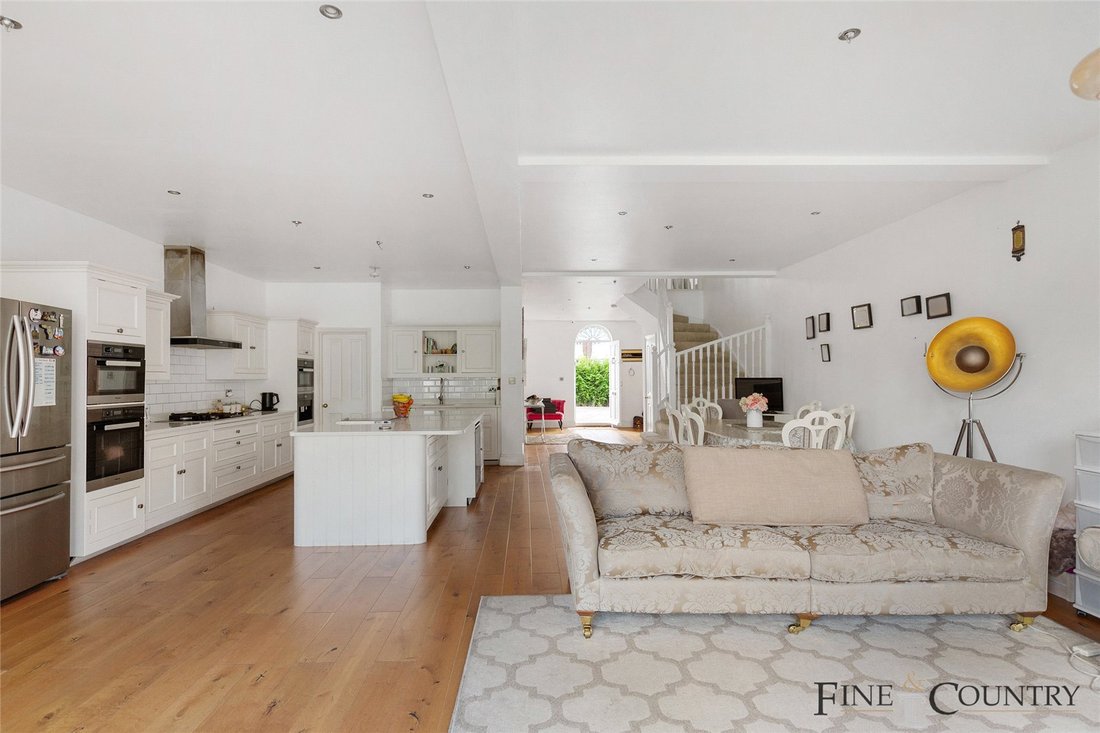 Casa a Cricklewood, Brent, Inghilterra 5 - 17676889