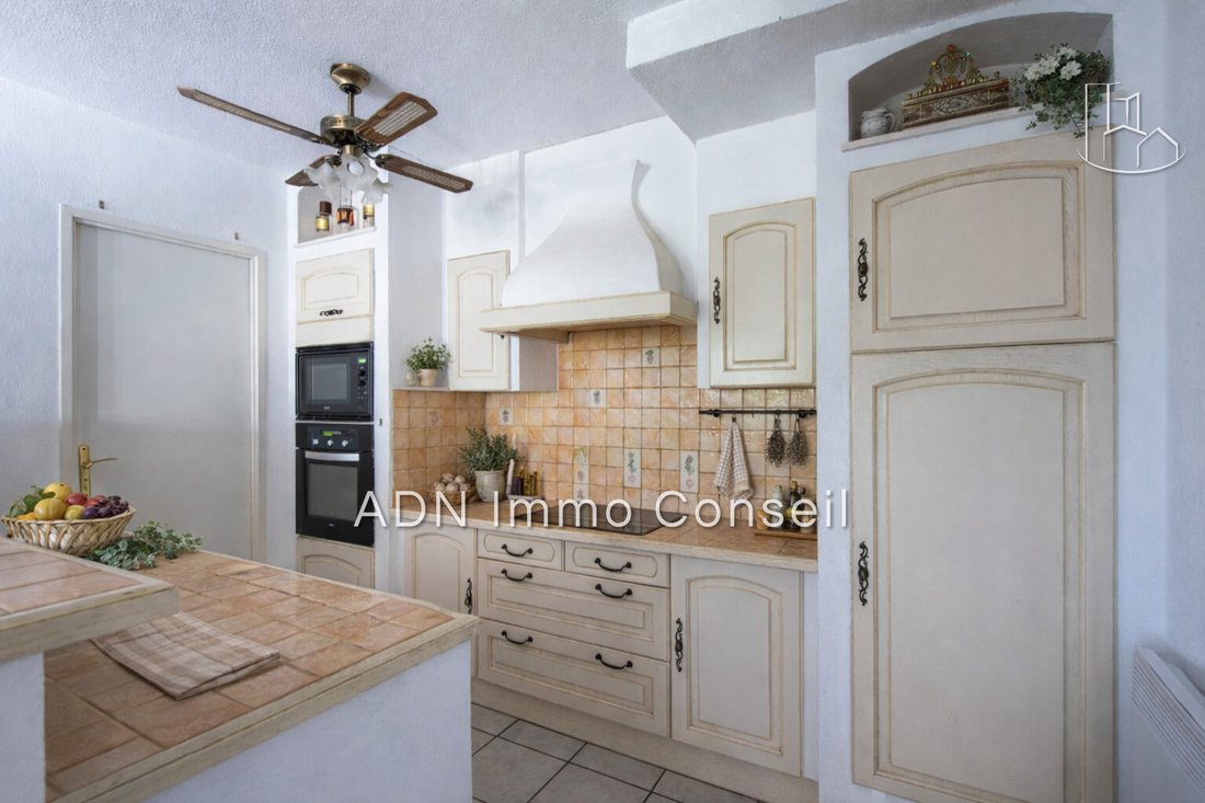 Villa in Mallemort, Provence-Alpes-Côte d'Azur, France 5 - 16051498