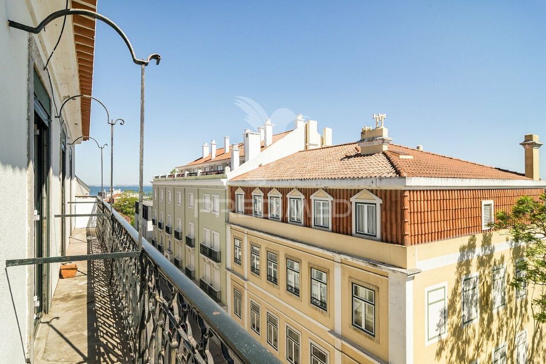 Apartment in Estrela, Lisbon, Portugal 5 - 13059722