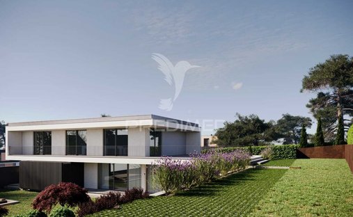 Casa en Gulpilhares e Valadares, Distrito de Oporto, Portugal 1