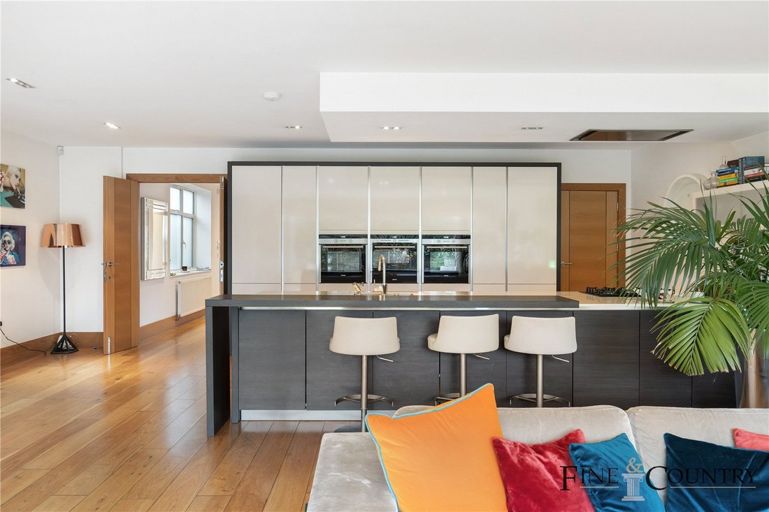 House in West Hampstead, Camden, England 2 - 17676860