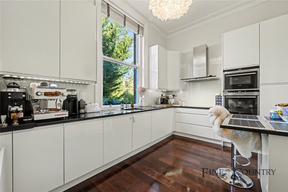 Apartment in West Hampstead, Camden, England 4 - 17676594