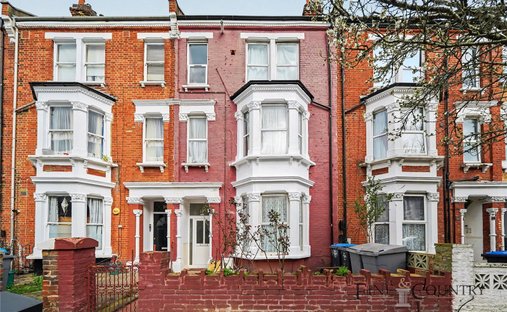 House in Brondesbury, Brent, England 1