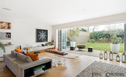 House in West Hampstead, Camden, England 1