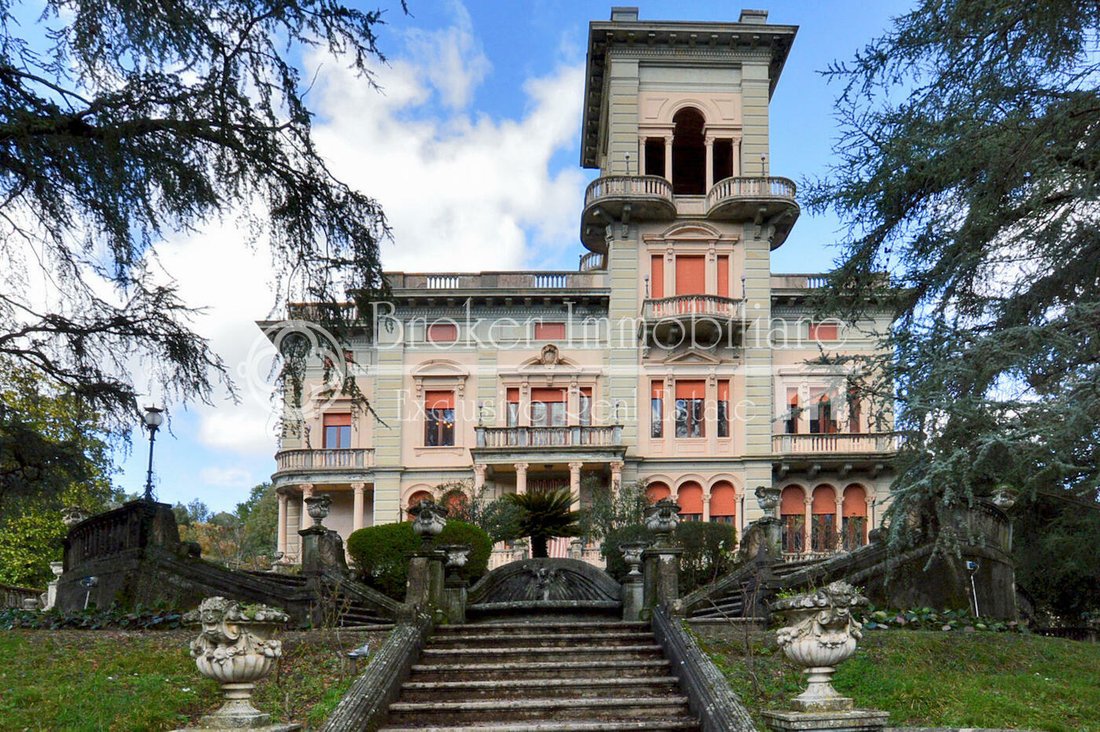 Villa in Pieve di Brancoli, Lucca, Tuscany 3 - 11439848