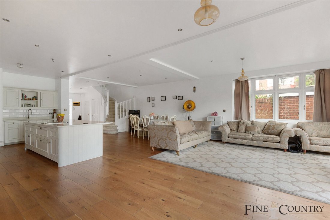 Casa a Cricklewood, Brent, Inghilterra 4 - 17676889