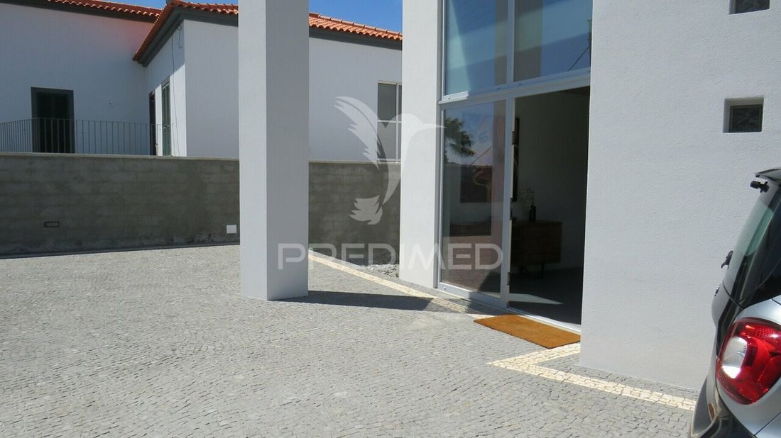 House in Camara De Lobos, Madeira, Portugal 2 - 12862942