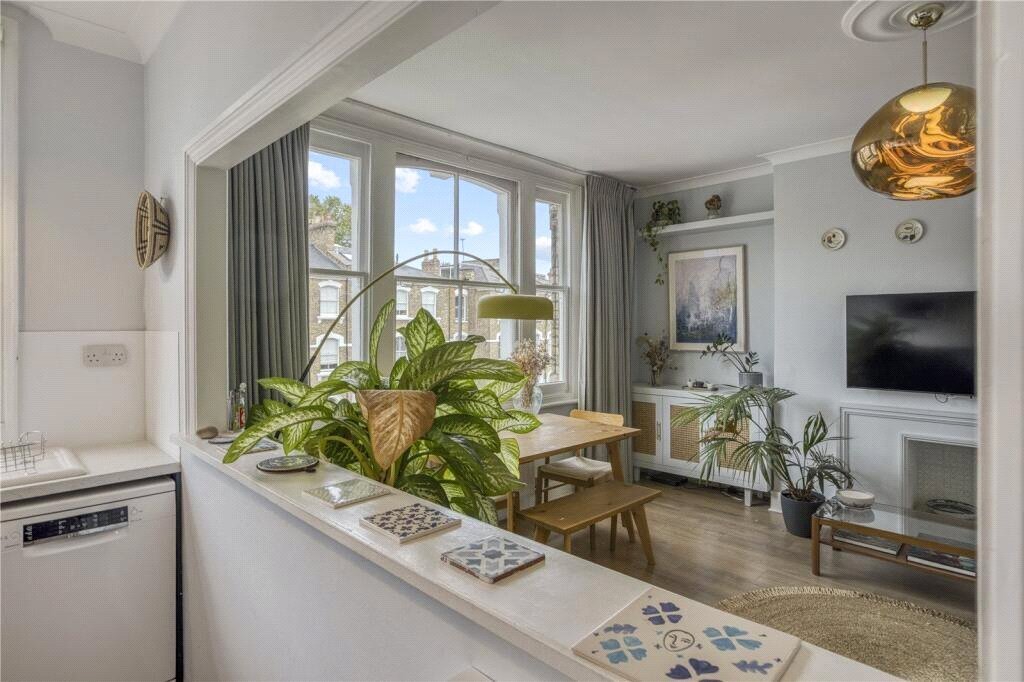 Apartment in Highbury, Islington, England 5 - 17676648