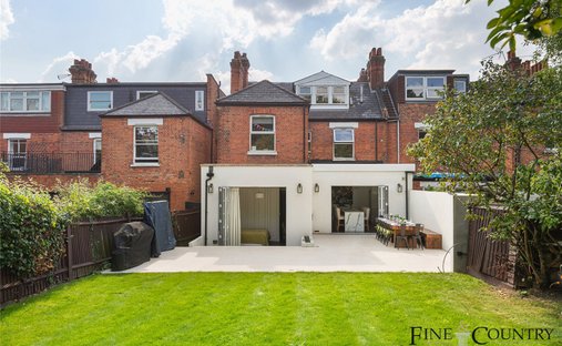 Apartment in West Hampstead, Camden, England 1