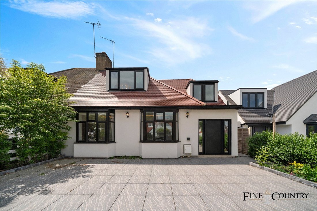House in Cricklewood, Brent, England 4 - 17676828
