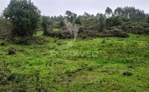 Land in Santa Maria Maior, Lissabon, Portugal 1