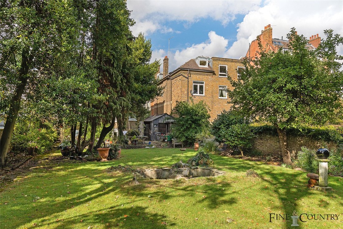 House in South Hampstead, Camden, England 2 - 17676936