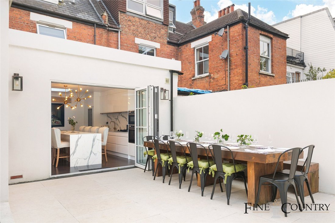 Apartment in West Hampstead, Camden, England 3 - 17676882