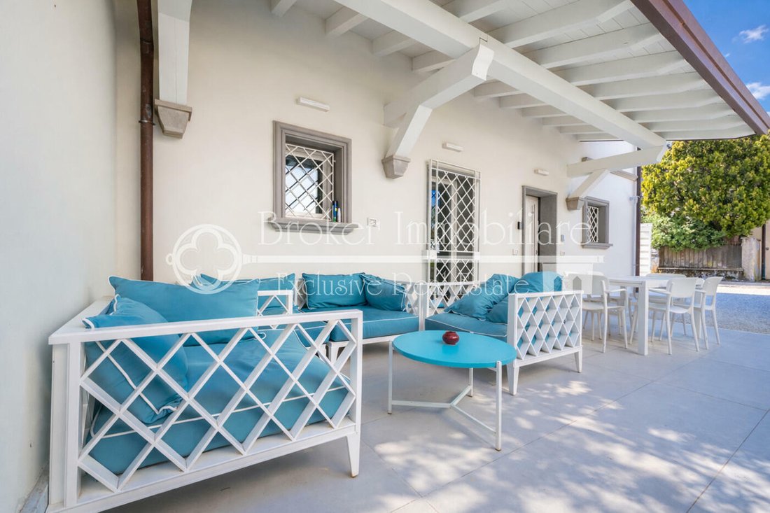 Villa in Center, Forte dei Marmi, Tuscany 1 - 17676482