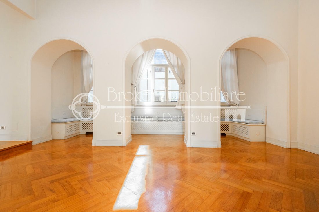 Apartment in Historic Center, Lucca, Tuscany 5 - 13705443
