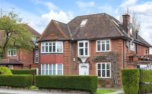 House in Cricklewood, Brent, England 1