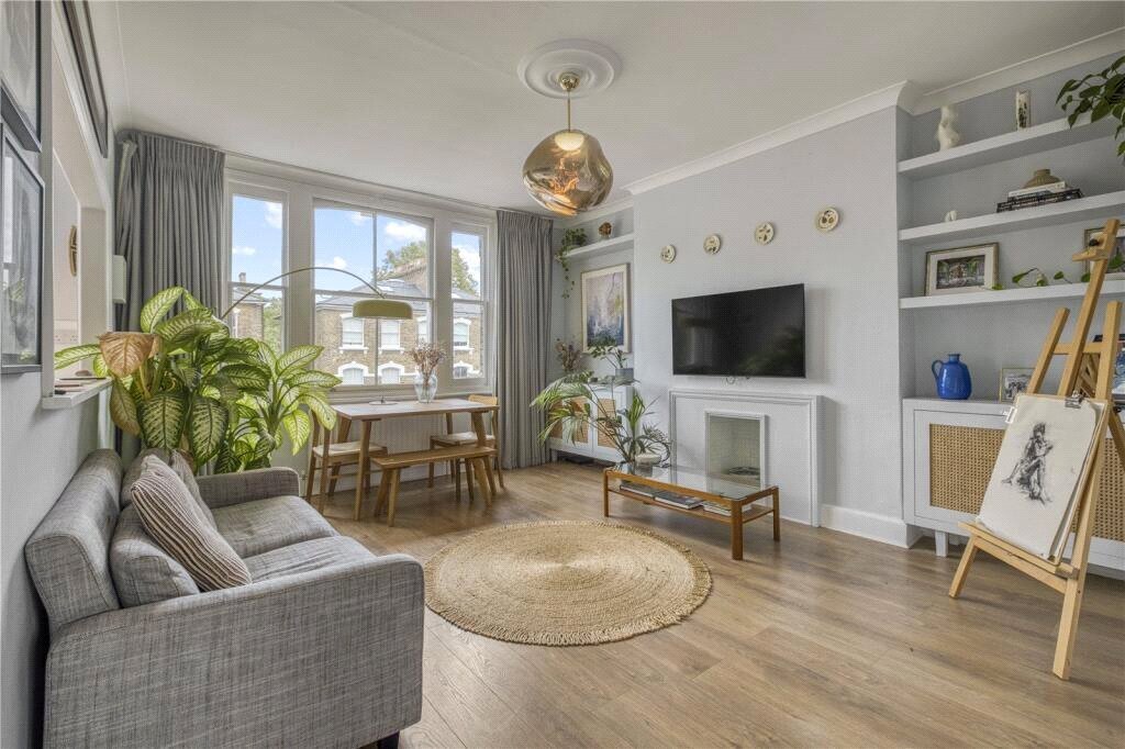 Apartment in Highbury, Islington, England 1 - 17676648