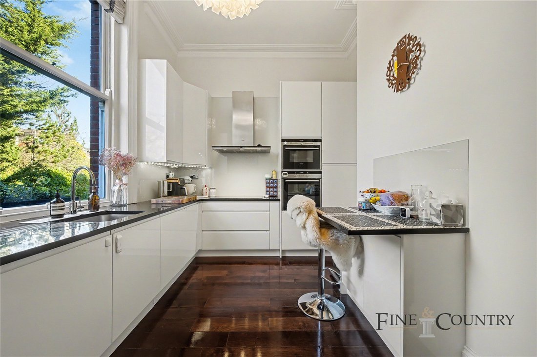 Apartment in West Hampstead, Camden, England 5 - 17676594
