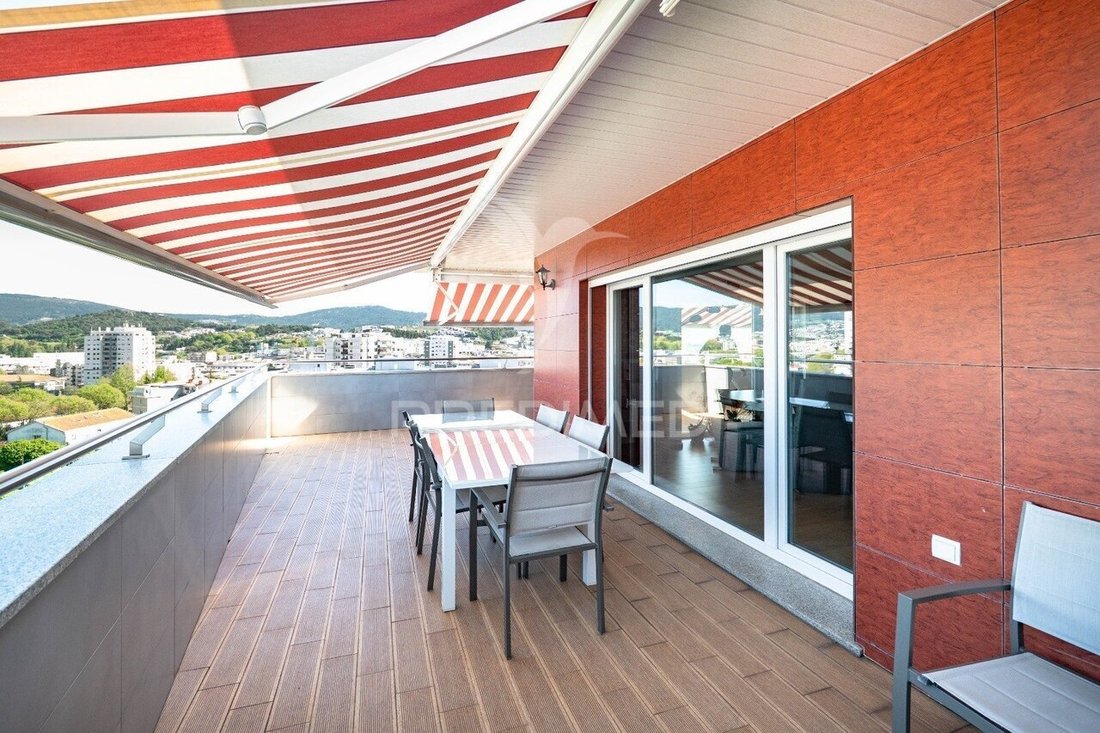 Apartment in Braga (Maximinos, Se e Cividade), Braga, Portugal 5 - 17677239
