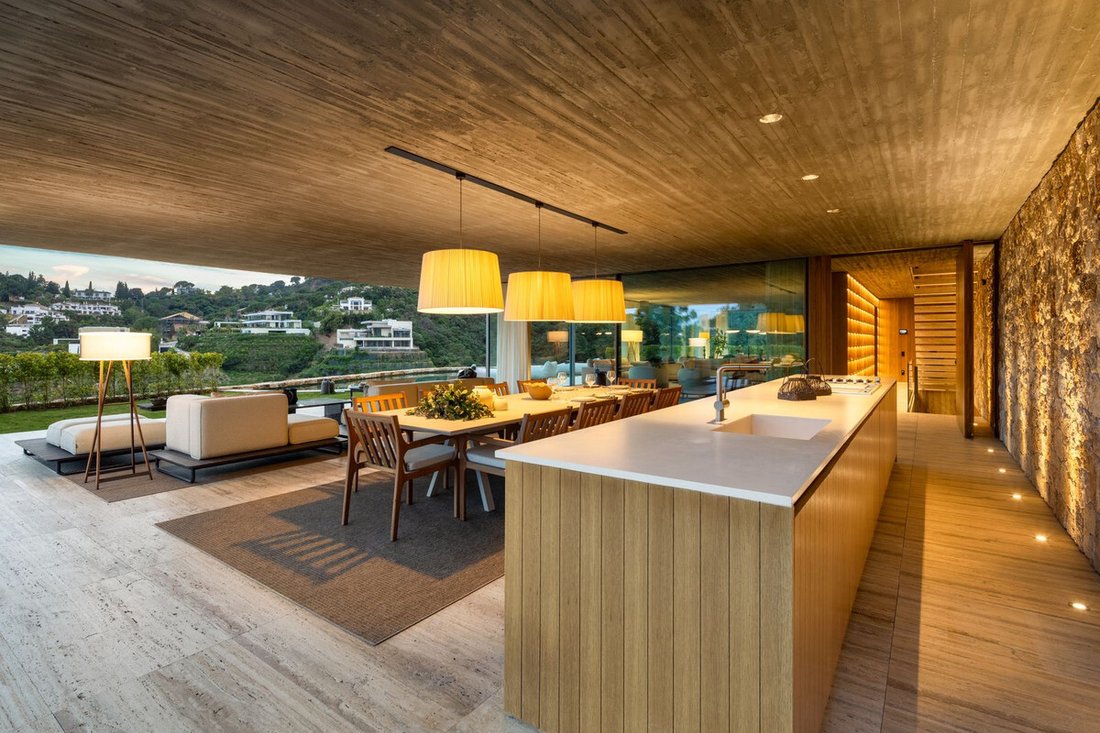 Villa in El Madroñal, Benahavis, Spain 5 - 17676640