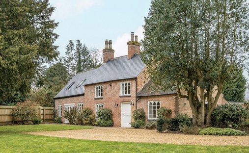 House in Holme Pierrepont, England 1
