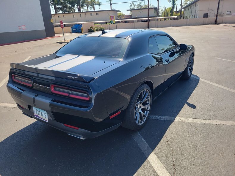 Coupe in Glendale, United States 5 - 17676510