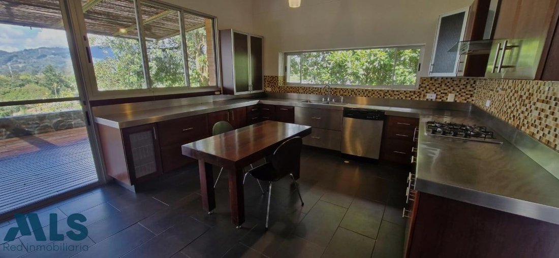 House in Rionegro, Rionegro, Colombia 2 - 17676559