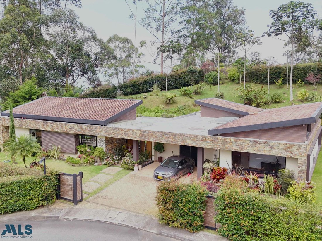 House in Envigado, Antioquia, Colombia 3 - 17676554