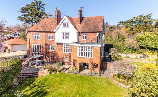 House in Beaumont, Broxbourne, England 1