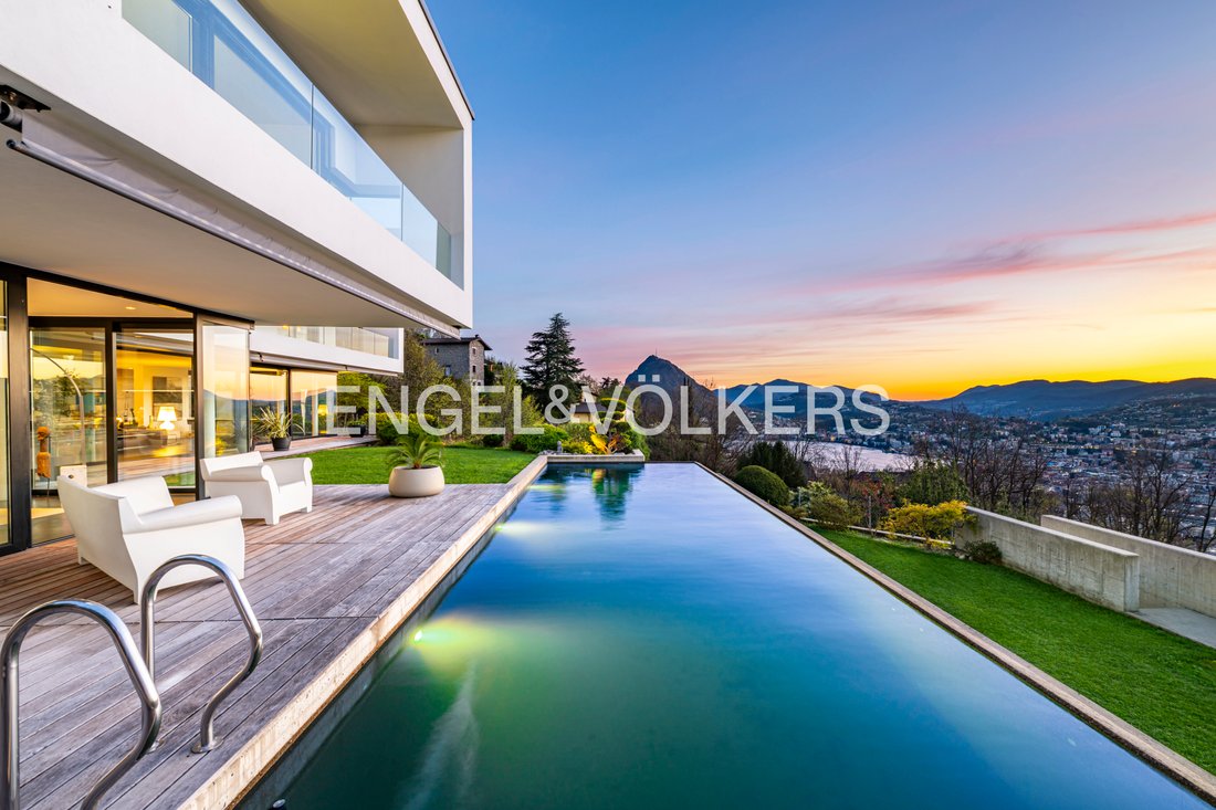 Villa in Lugano, Tessin, Schweiz 1 - 15589325