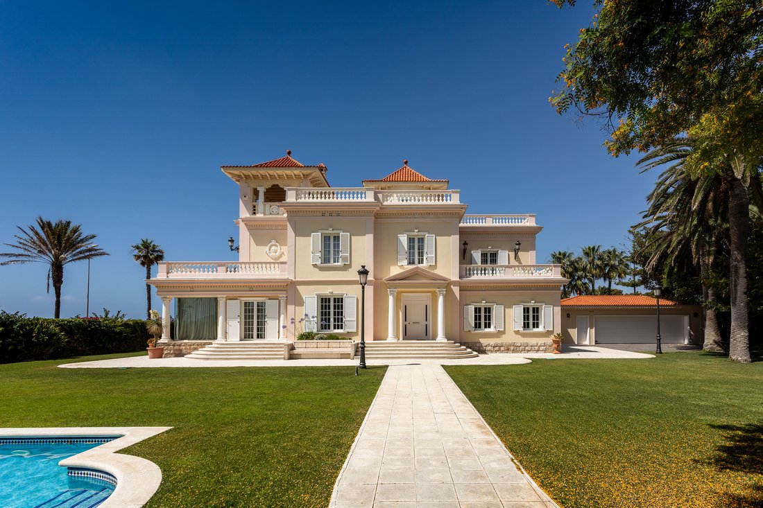Villa in Sitges, Catalonia, Spain 2 - 17676990