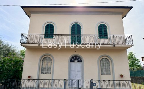 Villa in Montecarlo, Tuscany, Italy 1