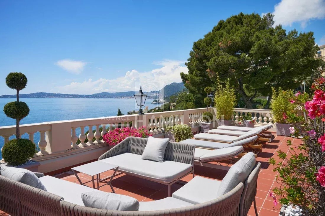 Villa in Cap d'Ail, Provence-Alpes-Côte d'Azur, Frankreich 1 - 15672847