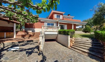 Chalet a El Vendrell, Catalogna, Spagna 1