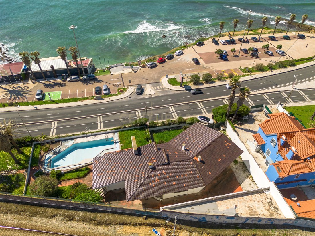 Villa in Carcavelos e Parede, Lisbon, Portugal 2 - 17676972