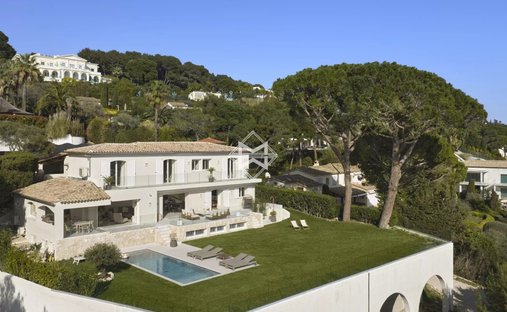 Villa in Cannes, Provence-Alpes-Côte d'Azur, France 1