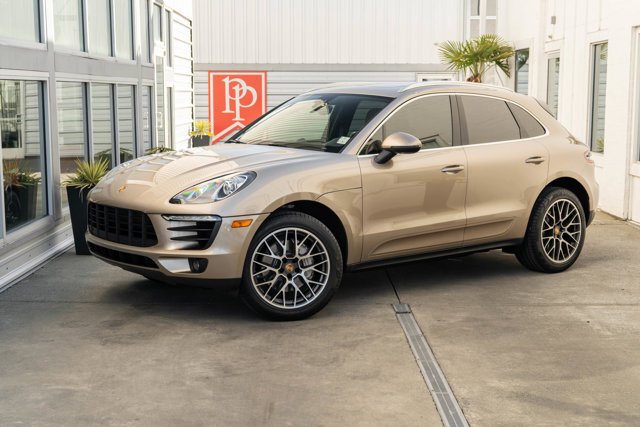 Suv in Bellevue, WA, United States 2 - 17440850