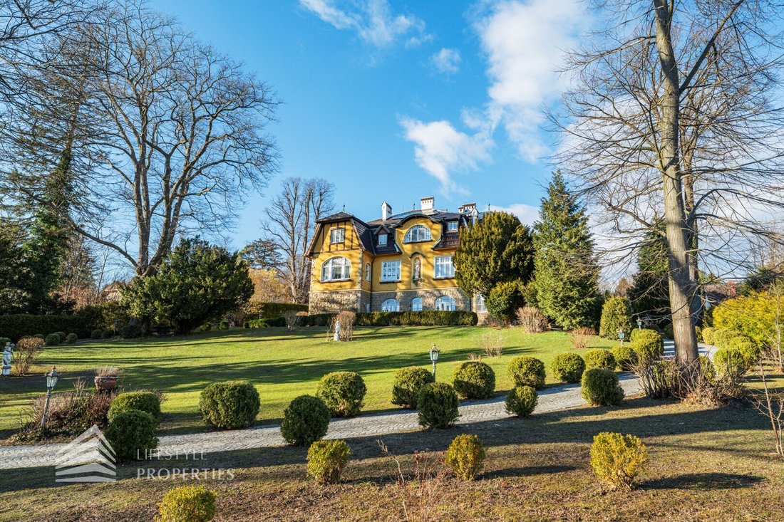 House in Tullnerbach-Lawies, Lower Austria, Austria 1 - 17677454