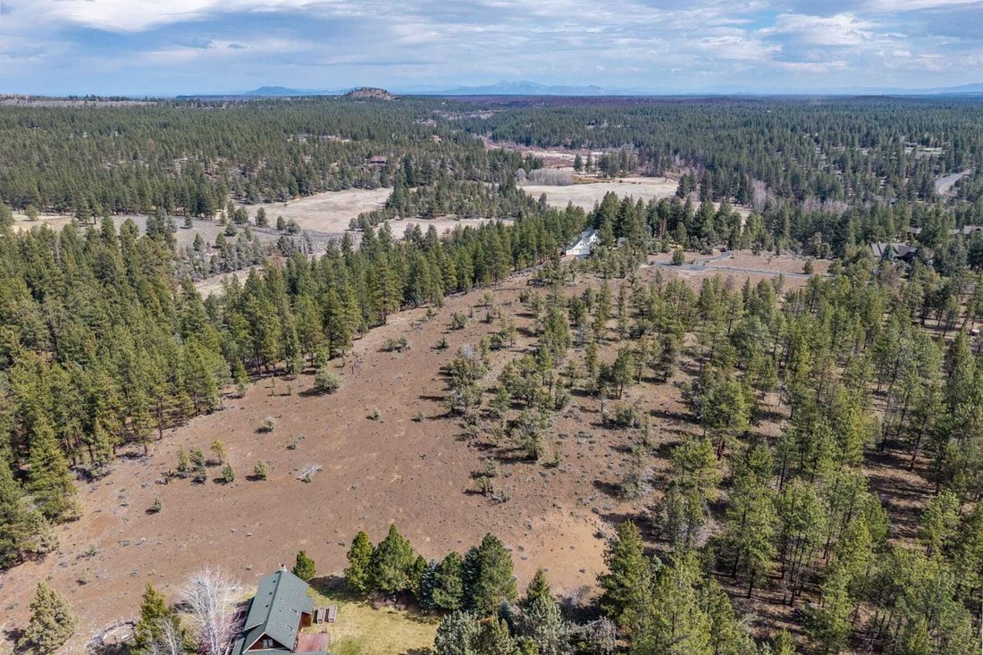 Land in Sisters, Oregon, United States 1 - 17677132