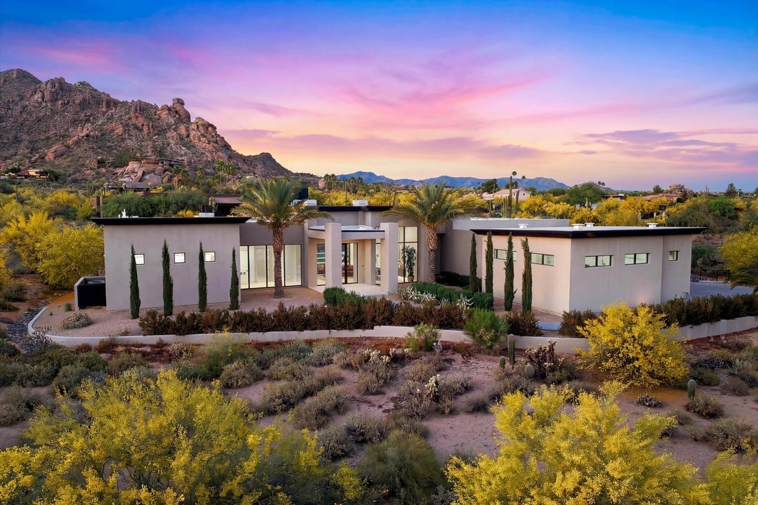 Carefree, Arizona, United States 1 - 17677243