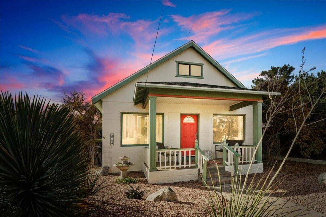 Cottonwood-Verde Village, Arizona, United States 1 - 17677147