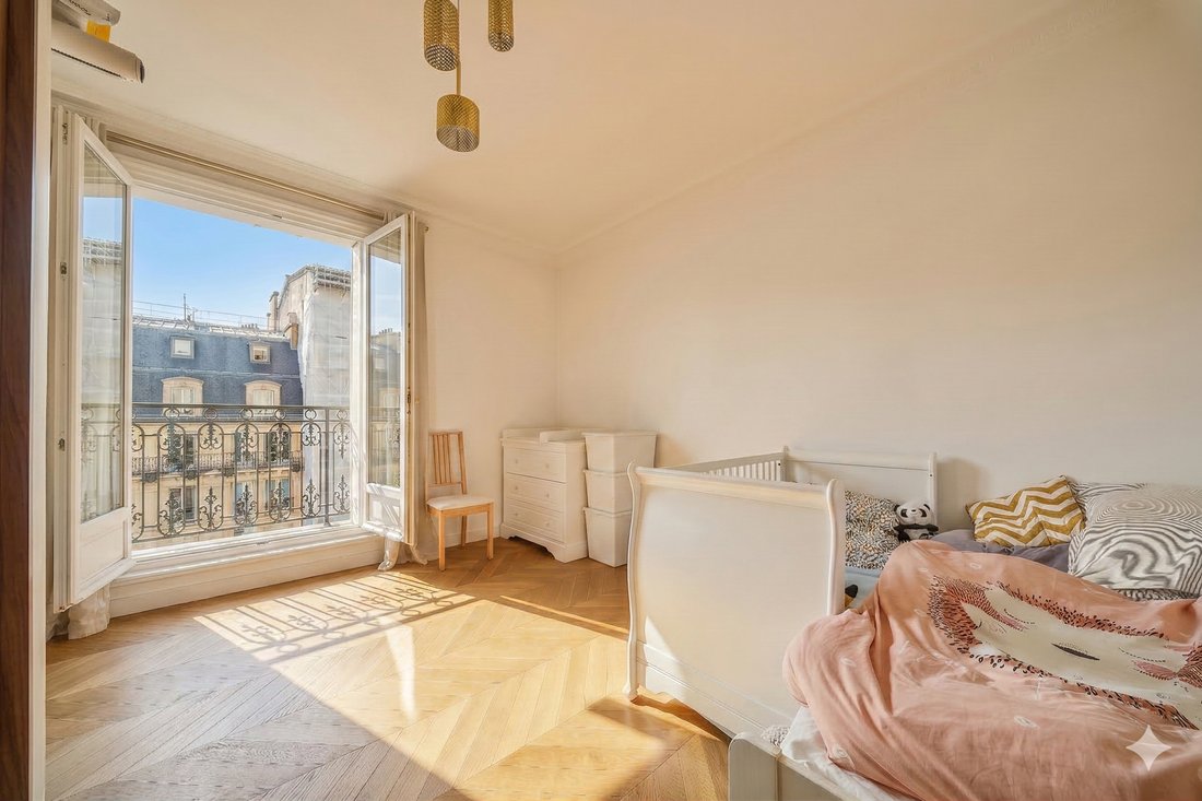 Apartment in Vaugirard-Parc des Expositions, Paris 15e Arrondissement, Paris 4 - 17677104