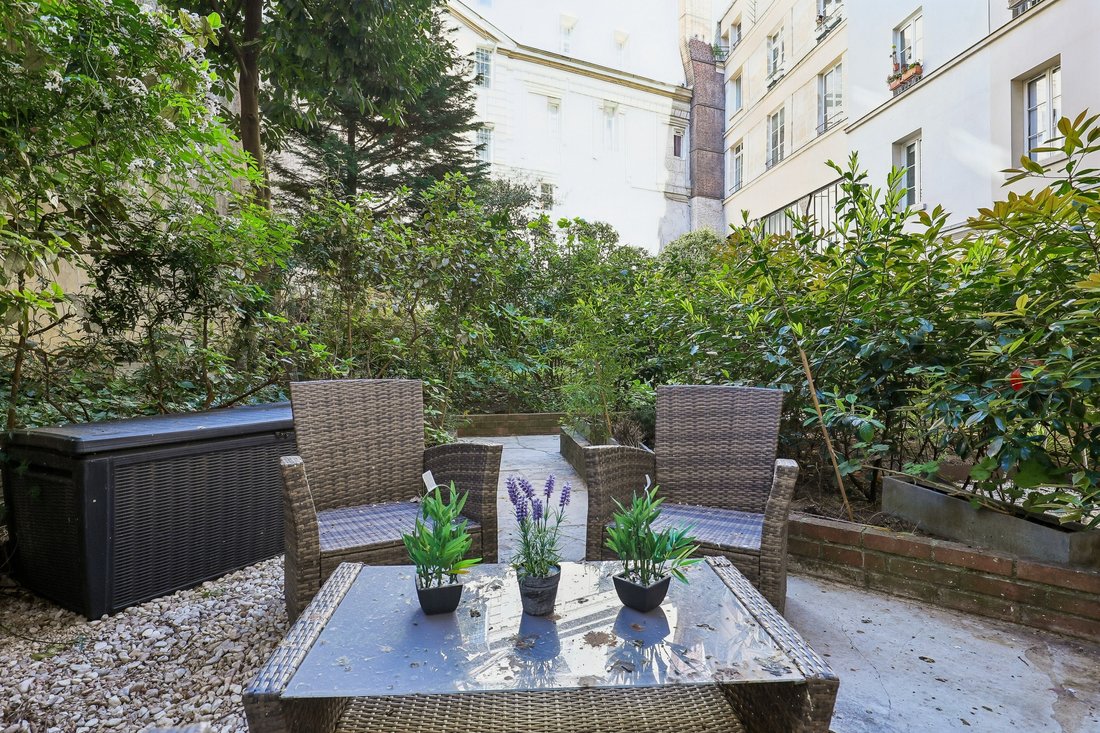 Apartment in Saint Germain des Prés, Paris 6e Arrondissement, Paris 1 - 17677134