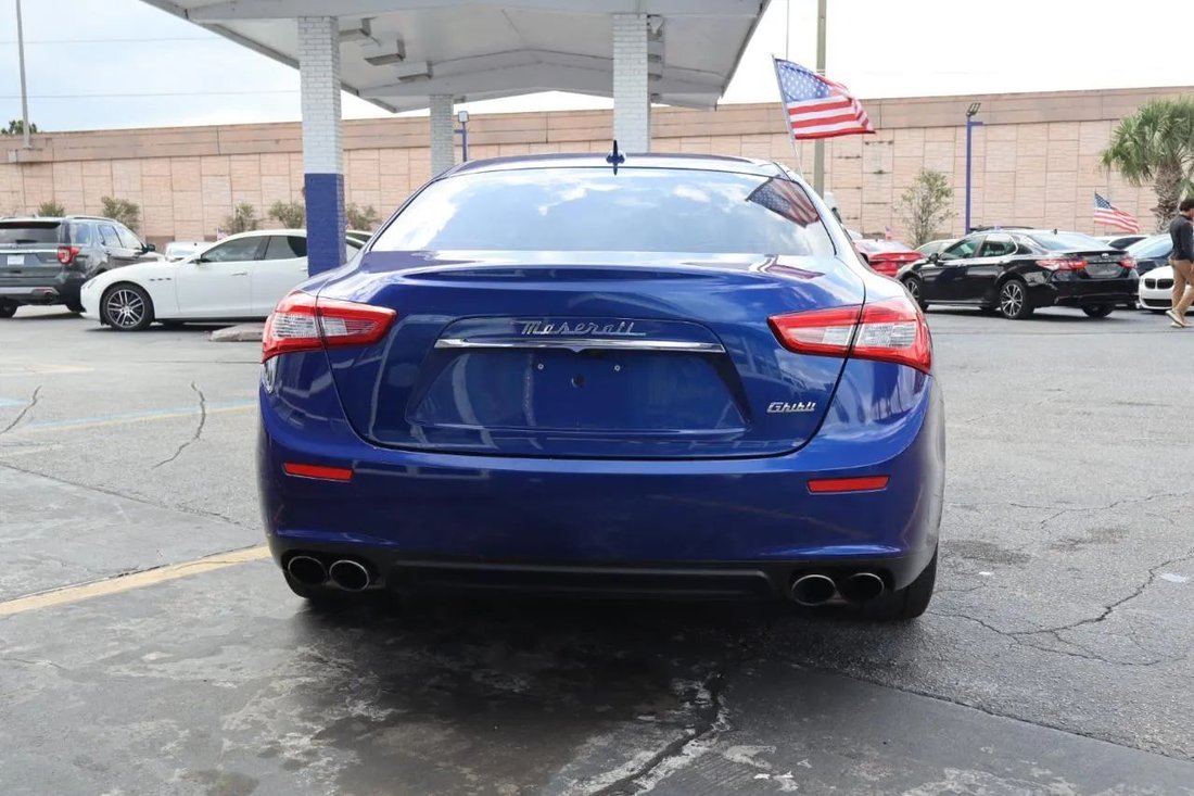 Sedan in Orlando, FL, United States 4 - 17677371