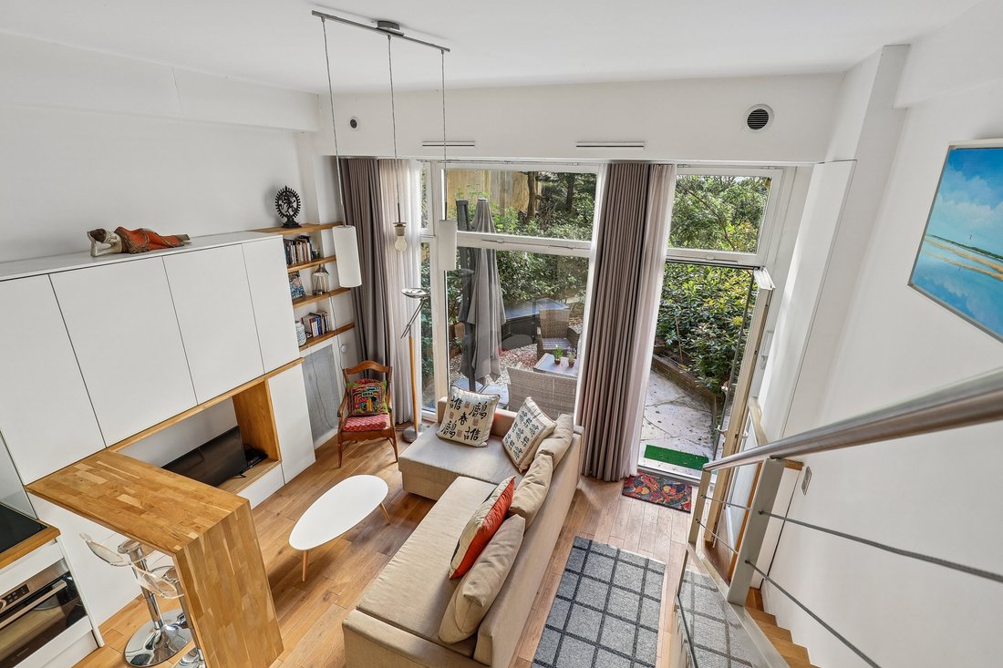 Apartment in Saint Germain des Prés, Paris 6e Arrondissement, Paris 2 - 17677134