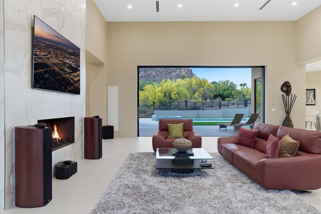 Carefree, Arizona, United States 4 - 17677243