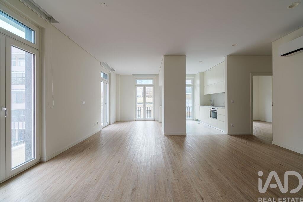 Apartment in Campolide, Lisbon, Portugal 2 - 17677519