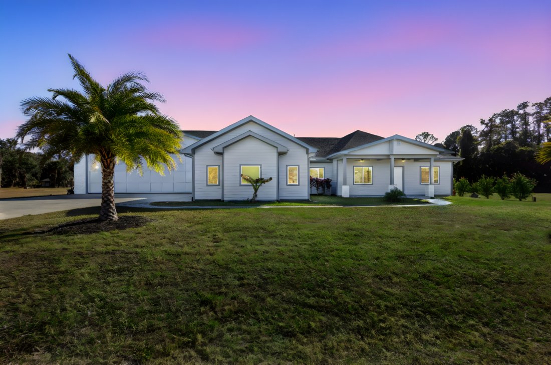 House in Crescent City, Florida, United States 1 - 17676980