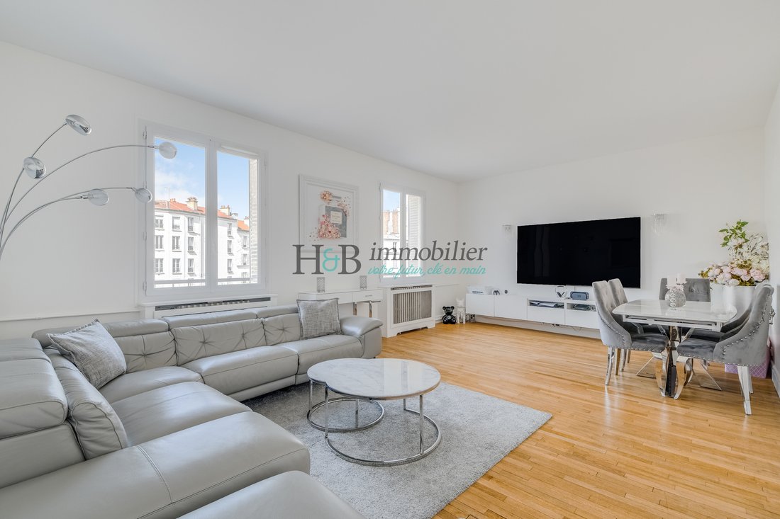 Apartment in Grange Aux Belles-Terrage, Paris 10e Arrondissement, Paris 2 - 17676683