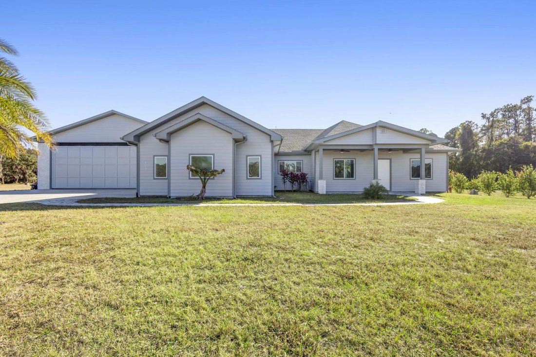House in Crescent City, Florida, United States 2 - 17676980